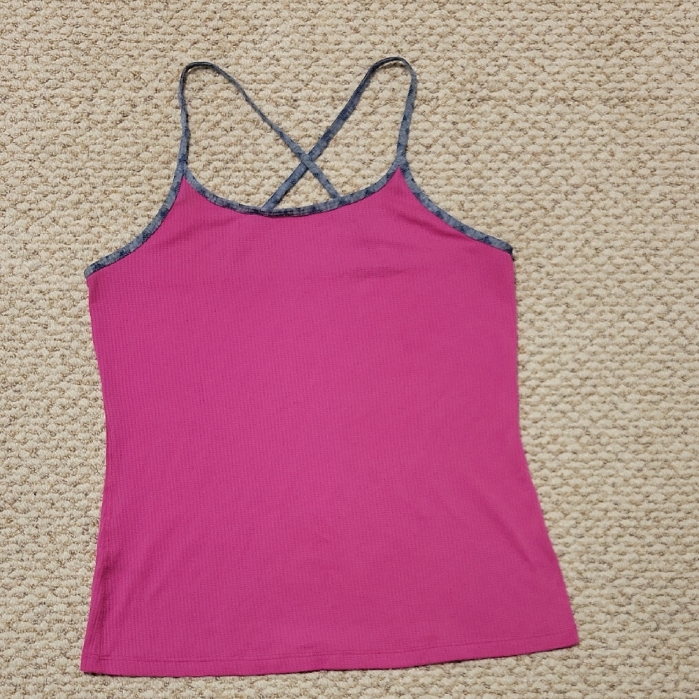 Rabbit Criss Cross Running Tank. Pink. Size Medium